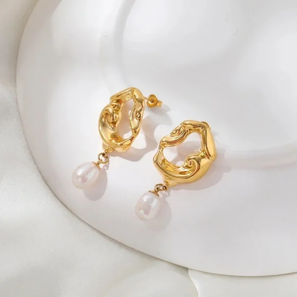 18K Gold Plated Irregular Shape Earrings*Vintage Earrings*Pearl Earrings*ML - Picture 6 of 9